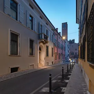 https://residenza-ca-tazzoli.it-lombardy.com