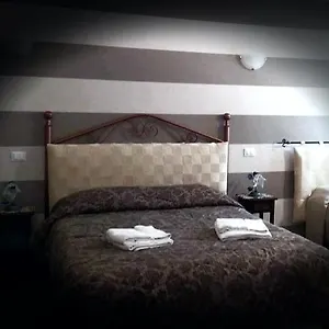 https://casa-rosanna-terrasini-favarotta.sicilyhotelsitaly.net