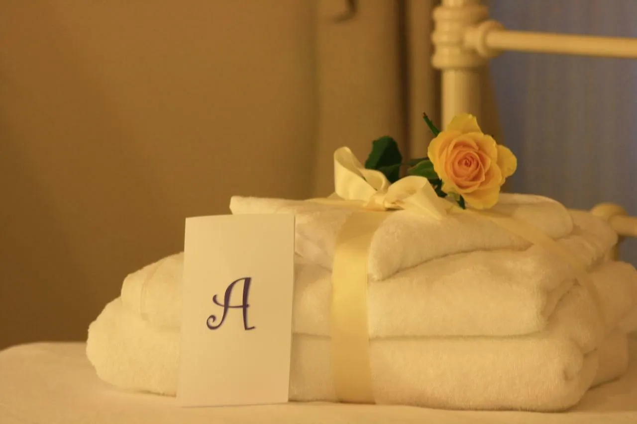 Bed and Breakfast Assaporarte Florenz 0*,